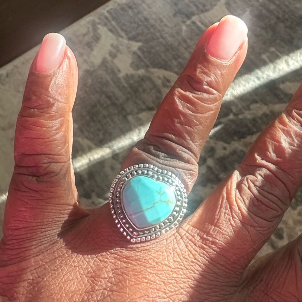 Turquoise & Sterling Solver Heart Shaped Bold Ring 8